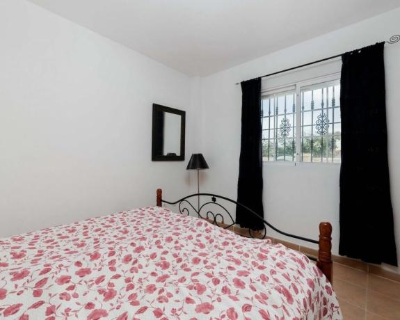 Chalet adosado en calle Azores s/n