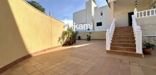 Casa independiente en Urbanizacion p Principe Cl 1