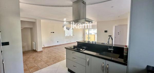 Casa independiente en Urbanizacion p Principe Cl 1