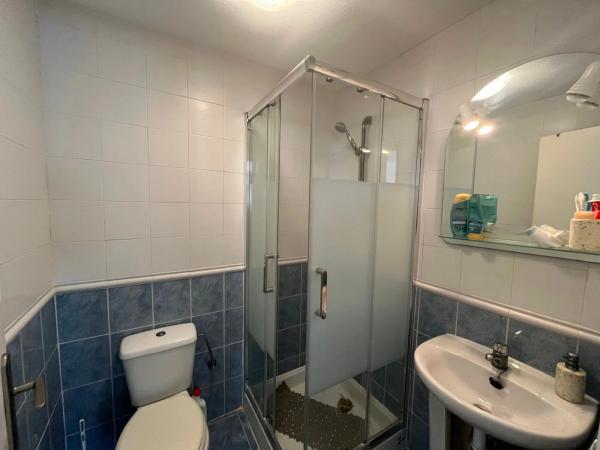 Chalet pareado en calle Richard Wagner, 1