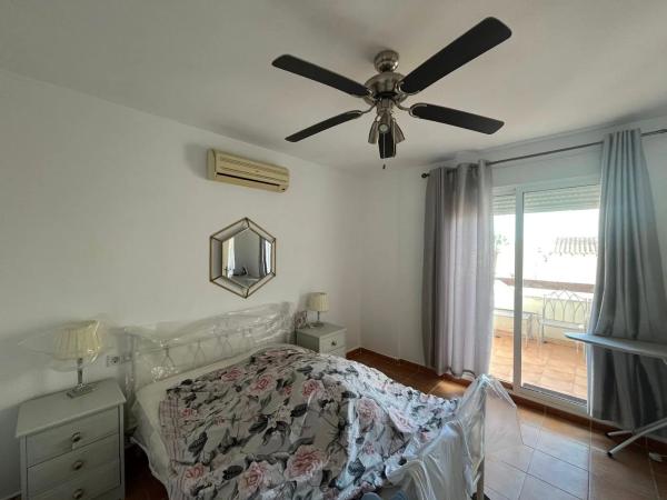 Chalet pareado en calle Richard Wagner, 1