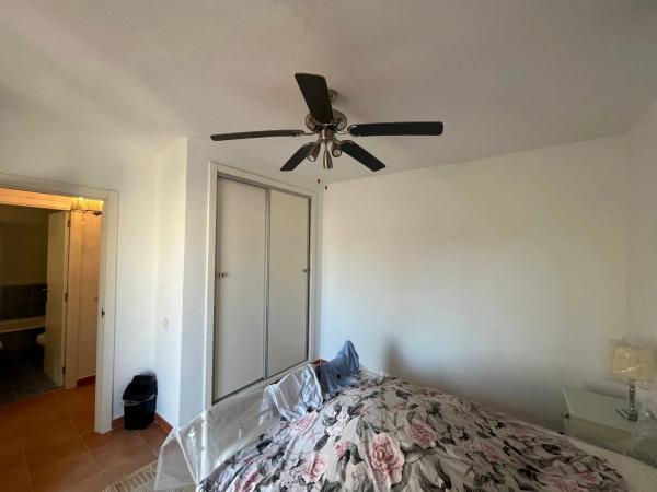 Chalet pareado en calle Richard Wagner, 1