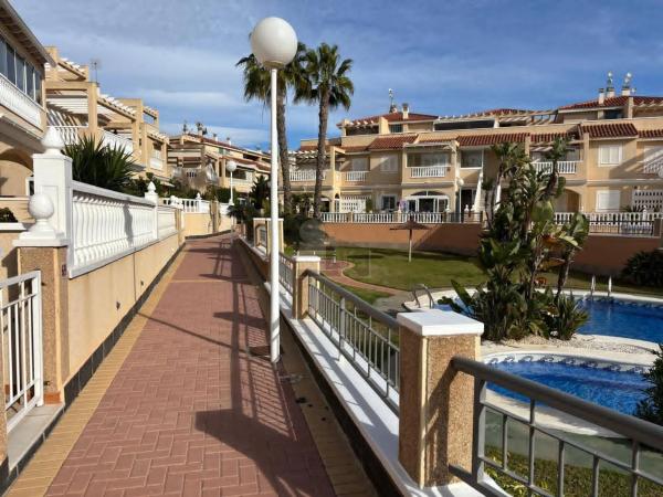 Piso en Barrio Zeniamar-Horizonte-La Campana