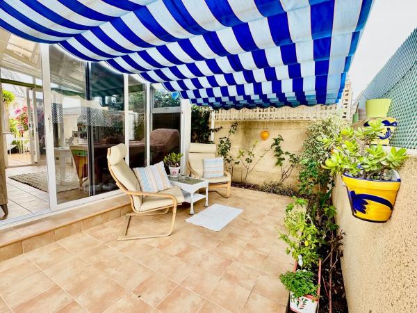 Casa independiente en calle Azalea, 7