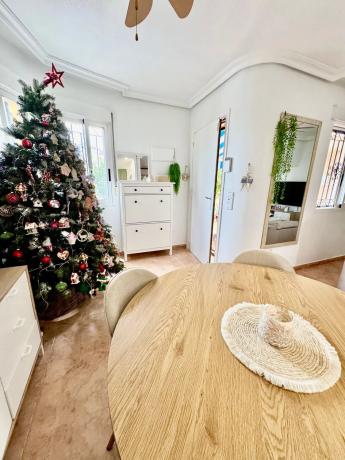 Casa independiente en calle Azalea, 7