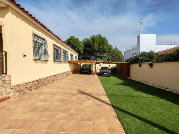 Casa independiente en calle Magnolio p C