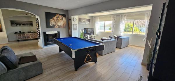 Casa independiente en calle Magnolio