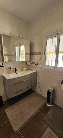 Casa independiente en calle Magnolio