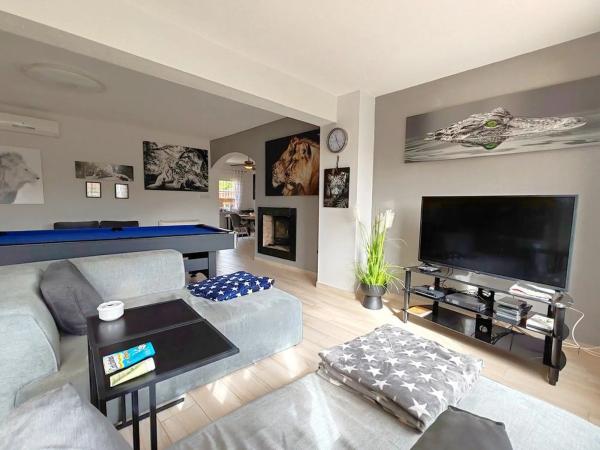 Casa independiente en calle Magnolio p C