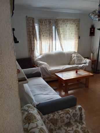 Chalet pareado en avenida de Alemania