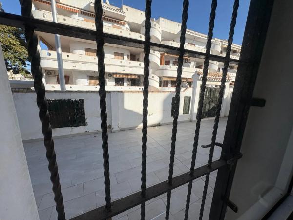 Chalet pareado en avenida del Mar Menor