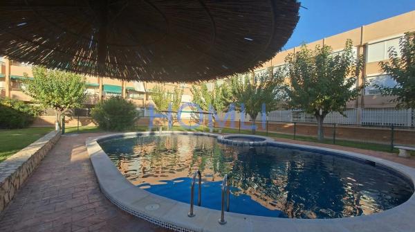 Piso en avenida de Holanda