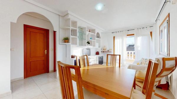 Piso en avenida de Levante