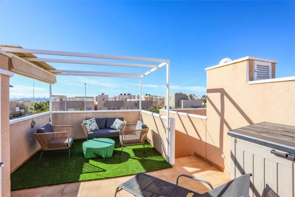 Chalet adosado en calle Virgen de la Asunción