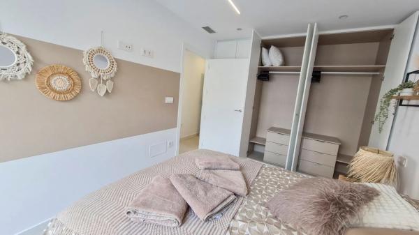 Casa independiente en calle Diego Borrego s/n