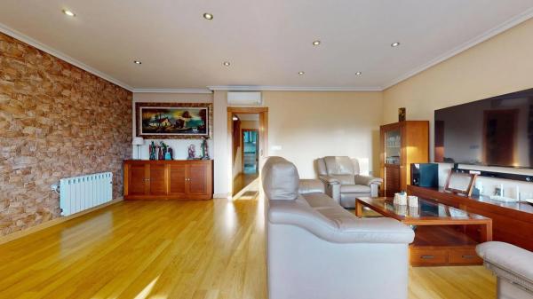 Chalet adosado en calle Bécquer