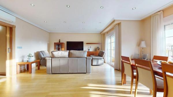 Chalet adosado en calle Bécquer