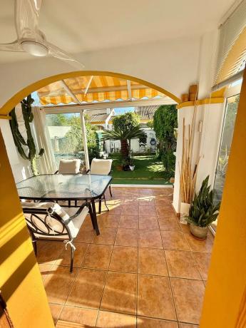 Chalet adosado en calle Cañada Real