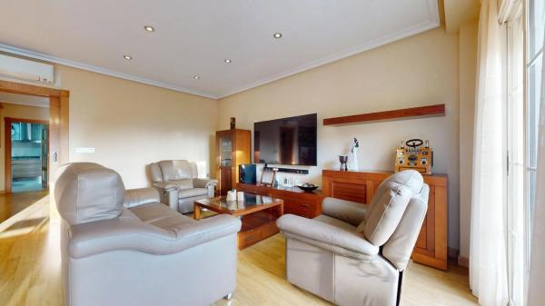 Chalet adosado en calle Bécquer