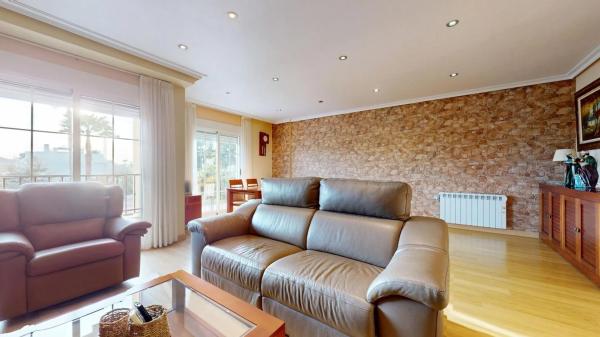 Chalet adosado en calle Bécquer