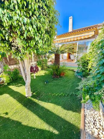 Chalet adosado en calle Cañada Real