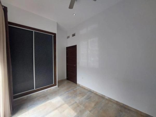 Casa independiente en avenida Río Segura