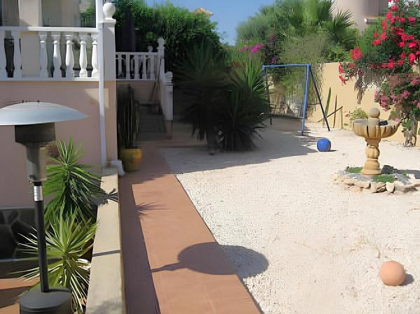 Chalet en avenida de las Especias