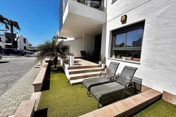 Piso en calle Comunidad Catalana, 58