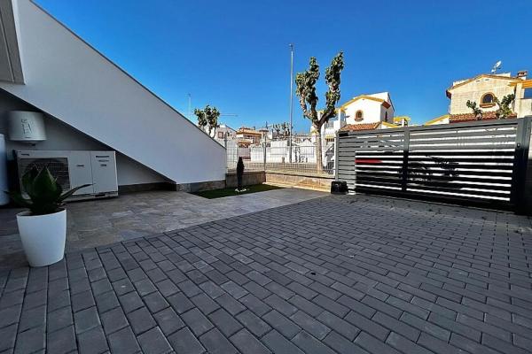 Piso en calle Comunidad Catalana, 58