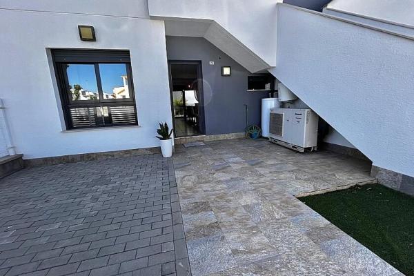 Piso en calle Comunidad Catalana, 58