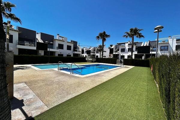 Piso en calle Comunidad Catalana, 58