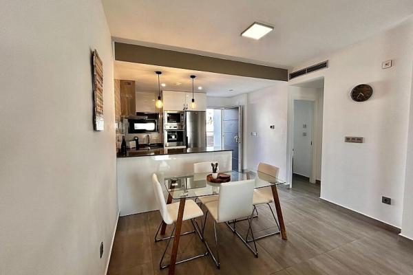 Piso en calle Comunidad Catalana, 58