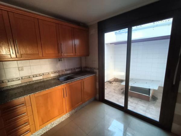 Chalet adosado en avenida Exma.Diput.Prov.de Ali, 50