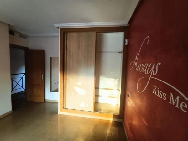 Chalet adosado en avenida Exma.Diput.Prov.de Ali, 50