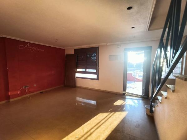 Chalet adosado en avenida Exma.Diput.Prov.de Ali, 50