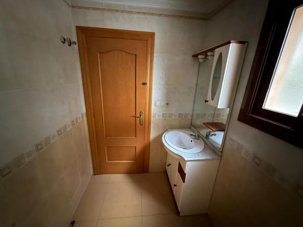 Casa independiente en Valencia, 24