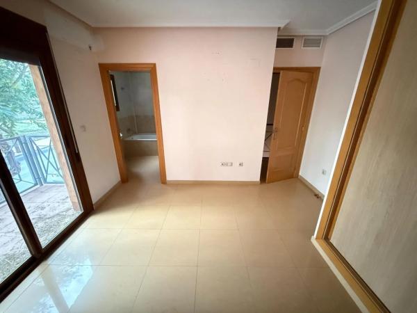 Casa independiente en Valencia, 24