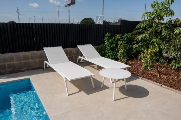 Casa independiente en calle Soria