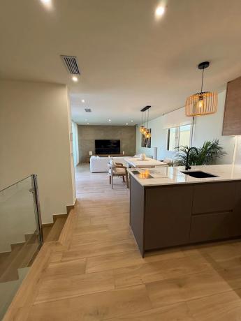 Casa independiente en avenida del Recorral