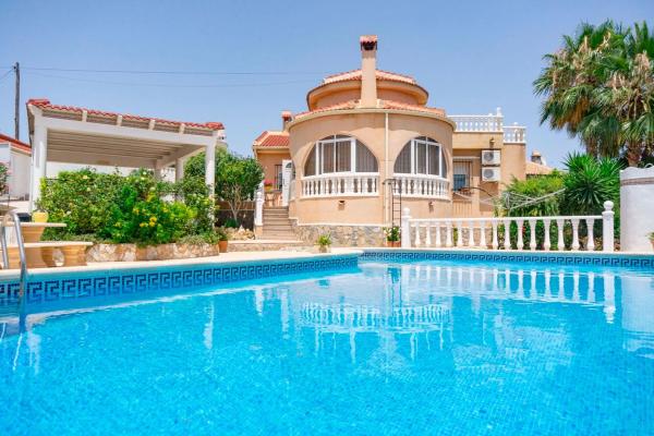 Chalet en Barrio La Marquesa