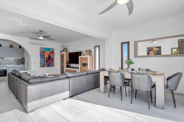 Casa independiente en calle Higueras