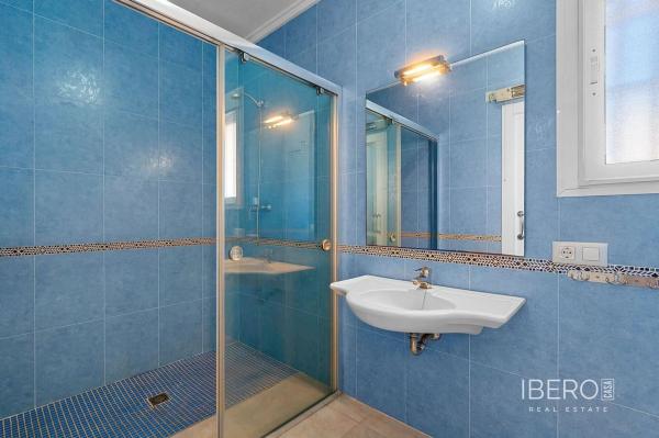 Casa independiente en calle Castillo