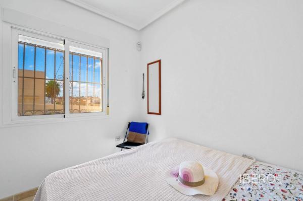 Casa independiente en calle Castillo