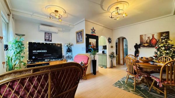 Chalet en Barrio Centro de la Ciudad Quesada