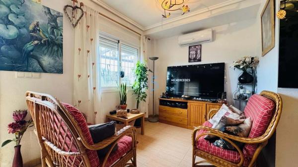 Chalet en Barrio Centro de la Ciudad Quesada