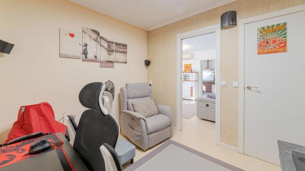 Chalet pareado en calle Cangas