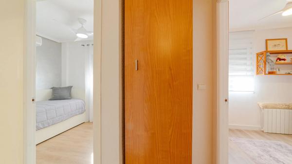 Chalet pareado en calle Cangas