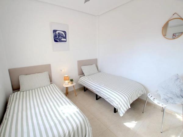 Chalet adosado en calle Tarragona