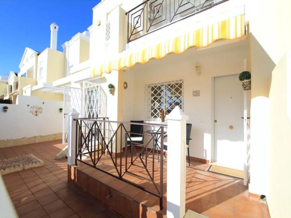 Chalet adosado en calle Tarragona