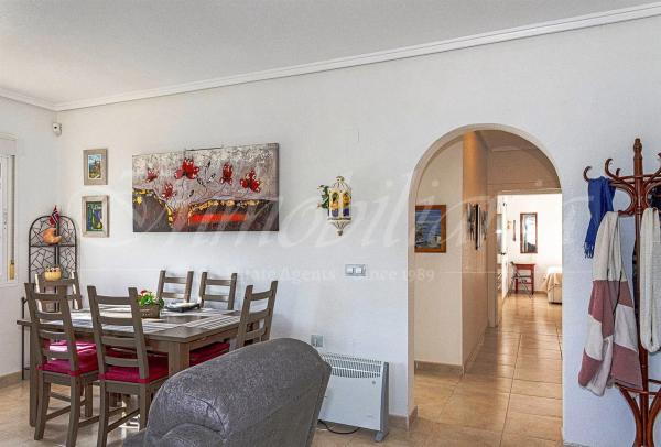 Casa independiente en calle los Arcos s/n